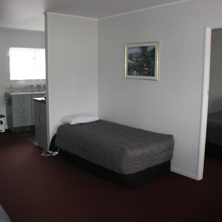 Burgundy Rose Motel Whangarei Exteriér fotografie