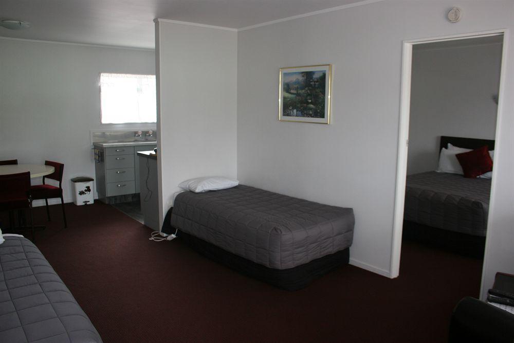 Burgundy Rose Motel Whangarei Exteriér fotografie